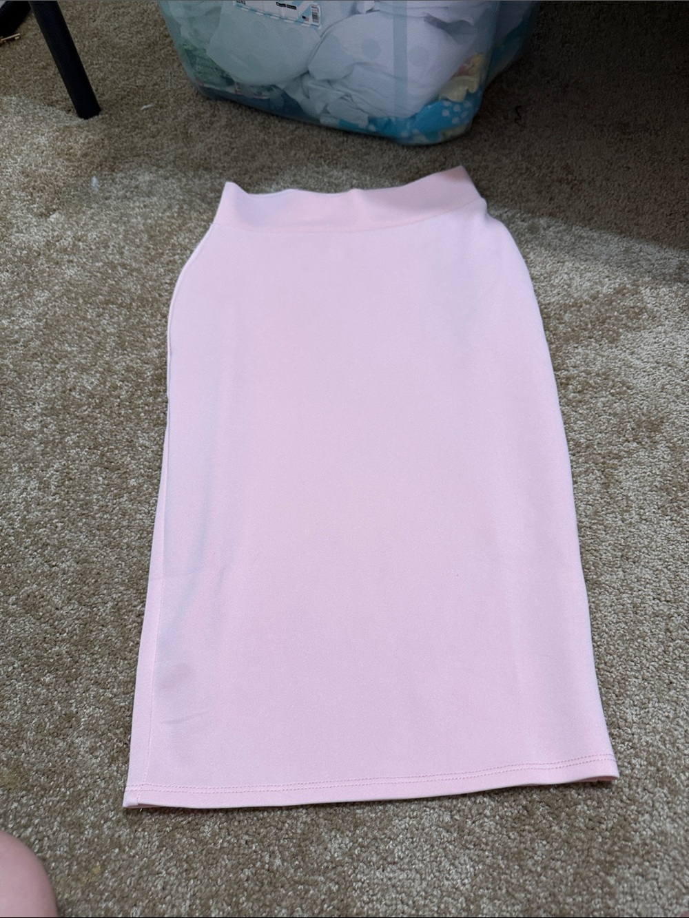 Stretch Pencil Skirt in Soft Pink